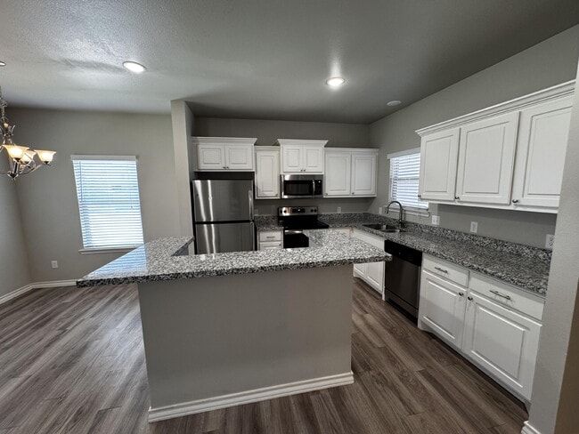 6040 24th St in Lubbock, TX - Building Photo - Building Photo