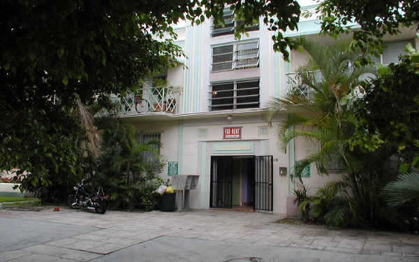 818 Pennsylvania Ave in Miami Beach, FL - Building Photo - Building Photo