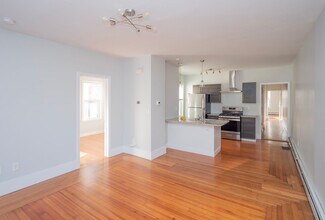 183 Camp St-Unit -183 Apt 1 in Providence, RI - Foto de edificio - Building Photo