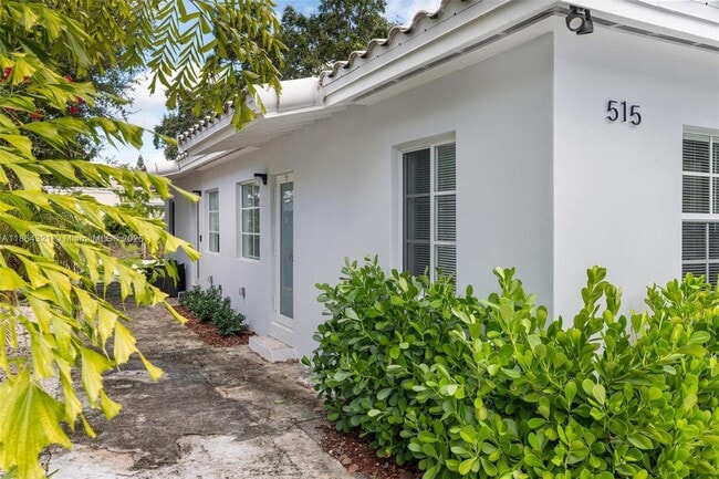 property at 515 NE 67th St
