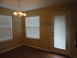 11019 Palomino Bnd in San Antonio, TX - Building Photo - Building Photo