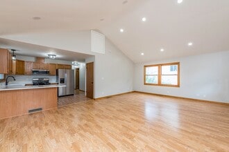 2131 Prospect Ave in North Chicago, IL - Building Photo - Building Photo