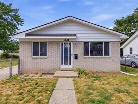 1221 E Granet Ave in Hazel Park, MI - Building Photo