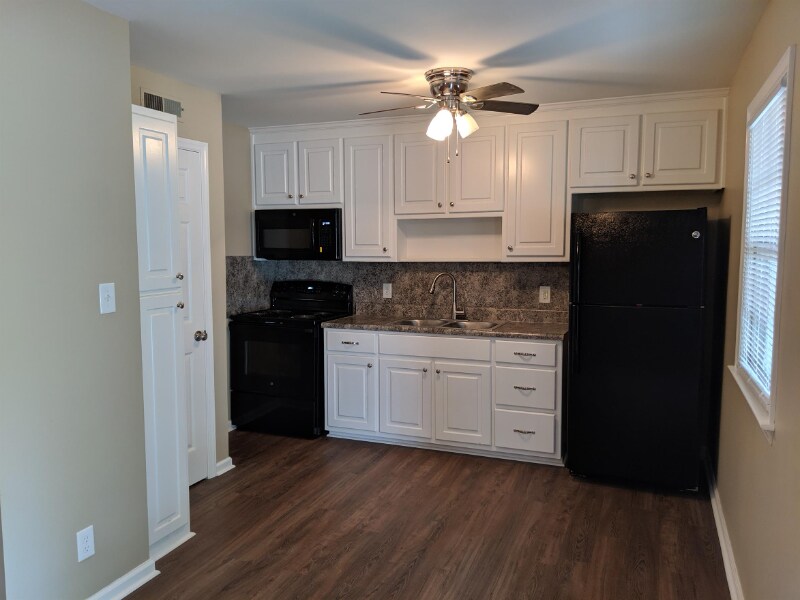 624 Arnett Blvd-Unit -9A in Danville, VA - Building Photo