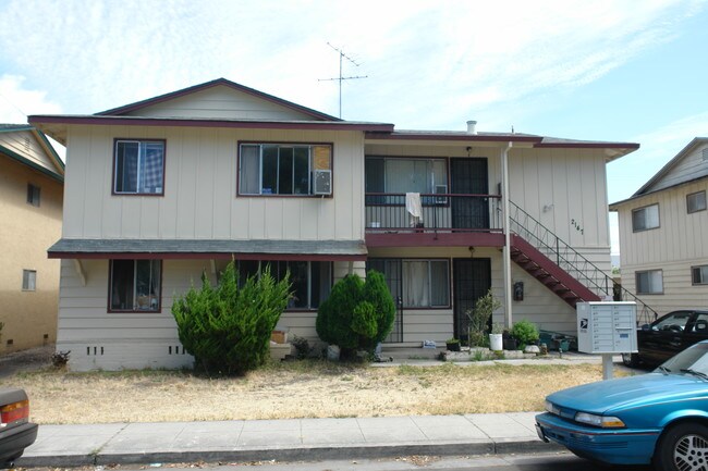 2147 Pasetta Dr in Santa Clara, CA - Building Photo - Building Photo