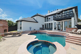 4710 Scenic Dr in Rowlett, TX - Building Photo - Building Photo