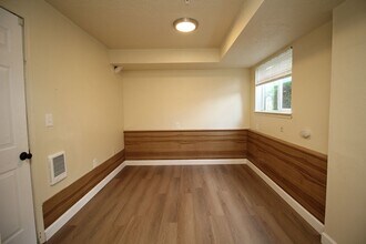 17-23 SE 127th Ave in Portland, OR - Building Photo - Building Photo
