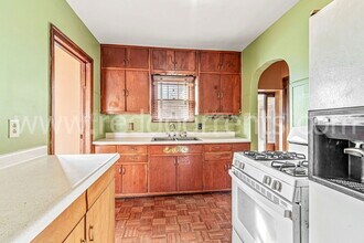 328 N Post Rd in Indianapolis, IN - Building Photo - Building Photo