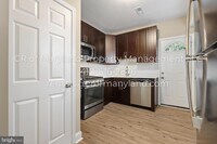 1138 Homestead St photo'