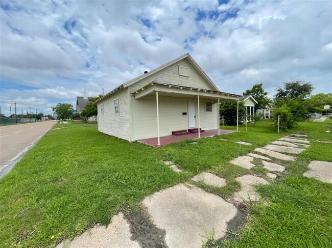 501 14th St in Port Arthur, TX - Building Photo - Building Photo