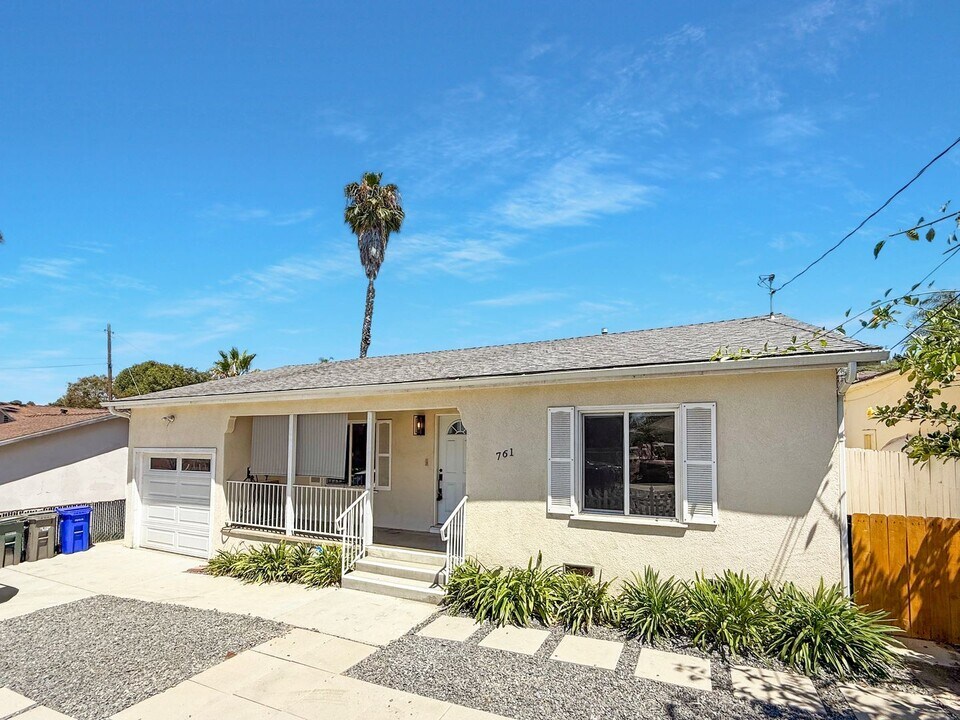761 N Citrus Ave in Vista, CA - Building Photo
