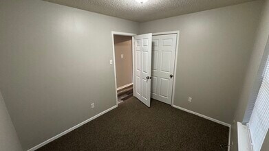 4264 Double Tree St in Memphis, TN - Building Photo - Building Photo