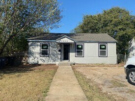 1920 Daniel St in Fort Worth, TX - Building Photo