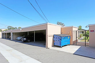 Civic Center Apartments in Brea, CA - Building Photo - Building Photo