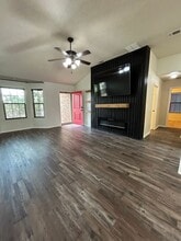 9903 Holiday Dr in Odessa, TX - Building Photo - Building Photo