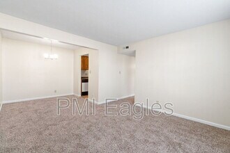 263 White Oak Rd in Clarksville, TN - Building Photo - Building Photo