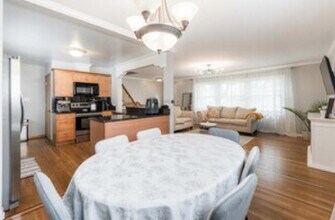 306 Michael Mnr in Glenview, IL - Building Photo - Building Photo