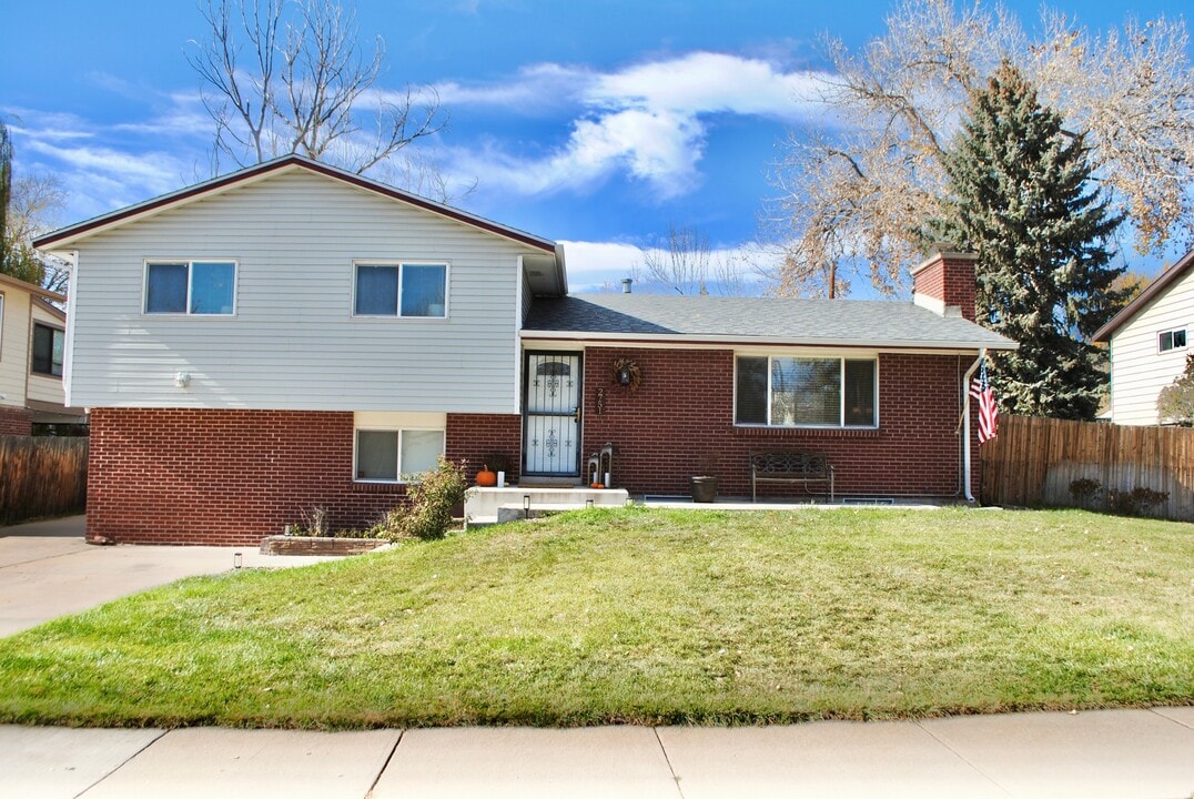 2751 S Reed St in Denver, CO - Building Photo