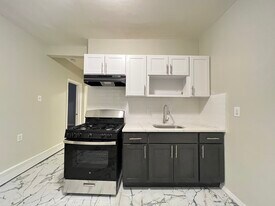 235 Peshine Ave, Unit 1