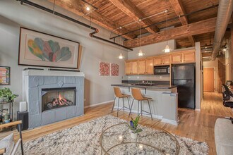 625 W Jackson Blvd in Chicago, IL - Building Photo - Building Photo