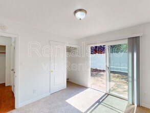 15449 Marty Dr-Unit -49 in Glen Ellen, CA - Foto de edificio - Building Photo