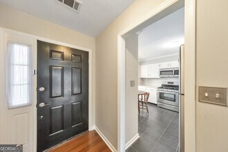 2045 Fairways Ct in Kennesaw, GA - Building Photo - Building Photo