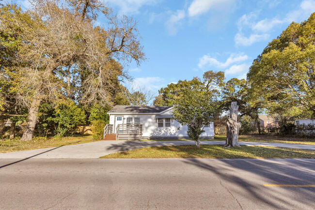 2826 8th Ave in Gulfport, MS - Building Photo - Building Photo