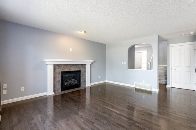 1020-118A 118a St SW in Edmonton, AB - Building Photo - Building Photo