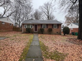 208 N Cedar Ave in Highland Springs, VA - Building Photo