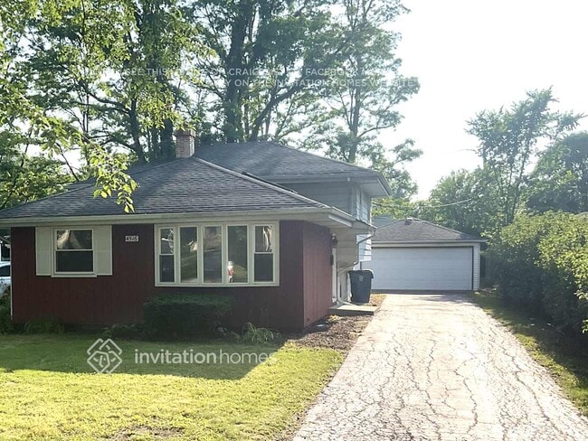 property at 4516 Pershing Ave