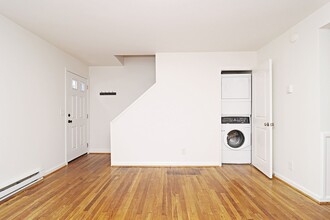 217 Stribling Ave in Charlottesville, VA - Building Photo - Building Photo
