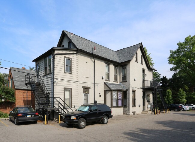 Belmont Apartments in Columbus, OH - Building Photo - Building Photo