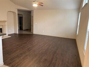 3105 Pecan Tree Dr in Denton, TX - Building Photo - Building Photo