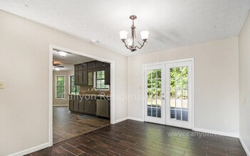 950 Sideline Ct in Stockbridge, GA - Building Photo - Building Photo