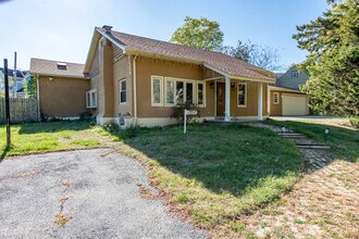 1700 Gideon Ave in Zion, IL - Building Photo - Building Photo
