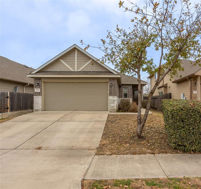 615 Stampede Rd in San Marcos, TX - Building Photo - Building Photo