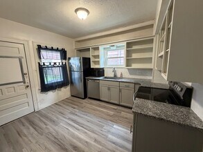 1859 Goleta Ave in Youngstown, OH - Building Photo - Building Photo