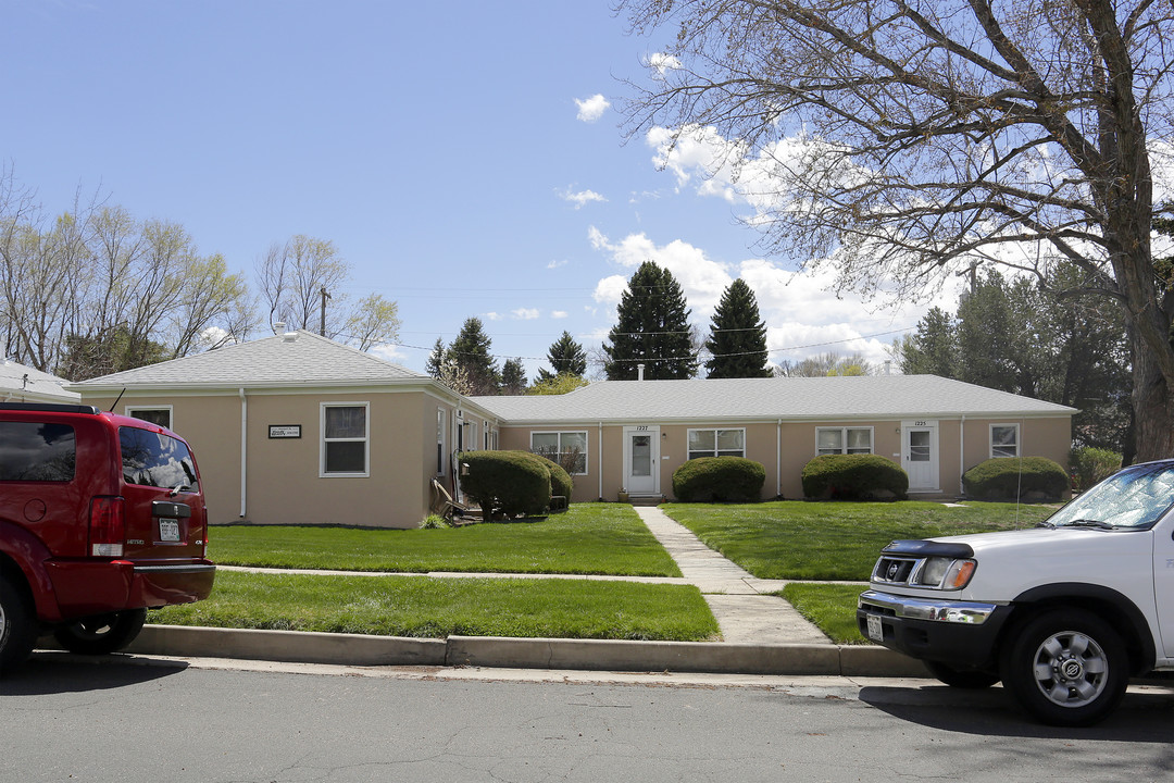 1225 E Buena Ventura St in Colorado Springs, CO - Building Photo