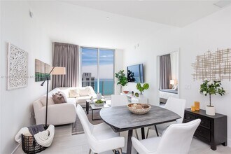 4010 S Ocean Dr, Unit T4303 in Hollywood, FL - Building Photo - Building Photo