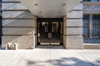 The Waverly at Christopher in New York, NY - Building Photo - Building Photo