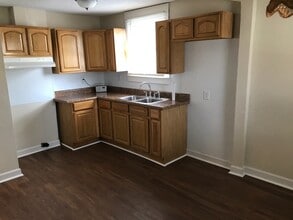 1800 Longview Dr in Winston-Salem, NC - Building Photo - Building Photo