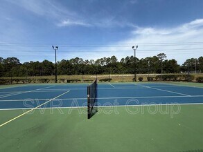 10000 Gate Pkwy N in Jacksonville, FL - Building Photo - Building Photo
