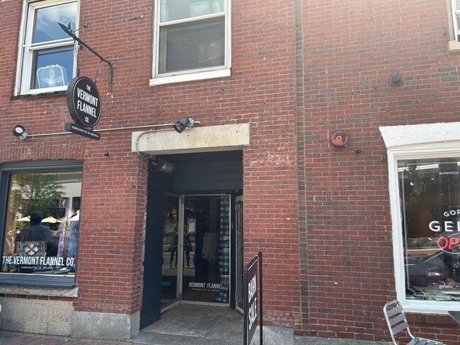 432 Fore St, Unit 3A