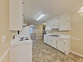700 Woodland Ridge Dr in Monroe, GA - Building Photo - Building Photo
