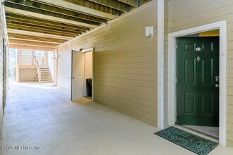 180 Veracruz Dr in Palm Valley, FL - Building Photo - Building Photo