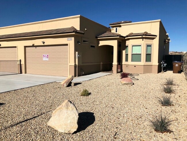 property at 1313 Mission Nuevo Dr