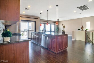 2000 Solvang Mill Dr in Las Vegas, NV - Building Photo - Building Photo