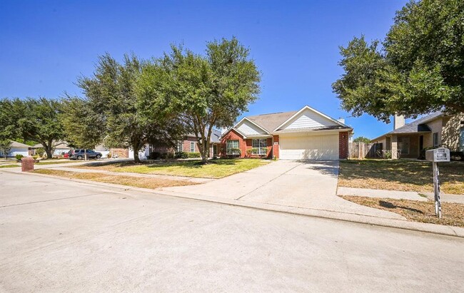 property at 24026 Holleygate Ct