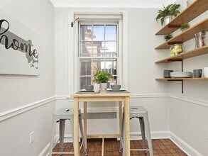 114 Park St, Unit 3 in Brookline, MA - Building Photo - Building Photo