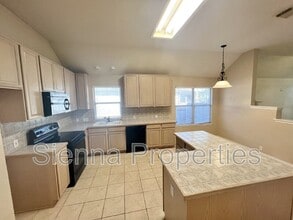 11108 Visa Rose Dr in Austin, TX - Building Photo - Building Photo